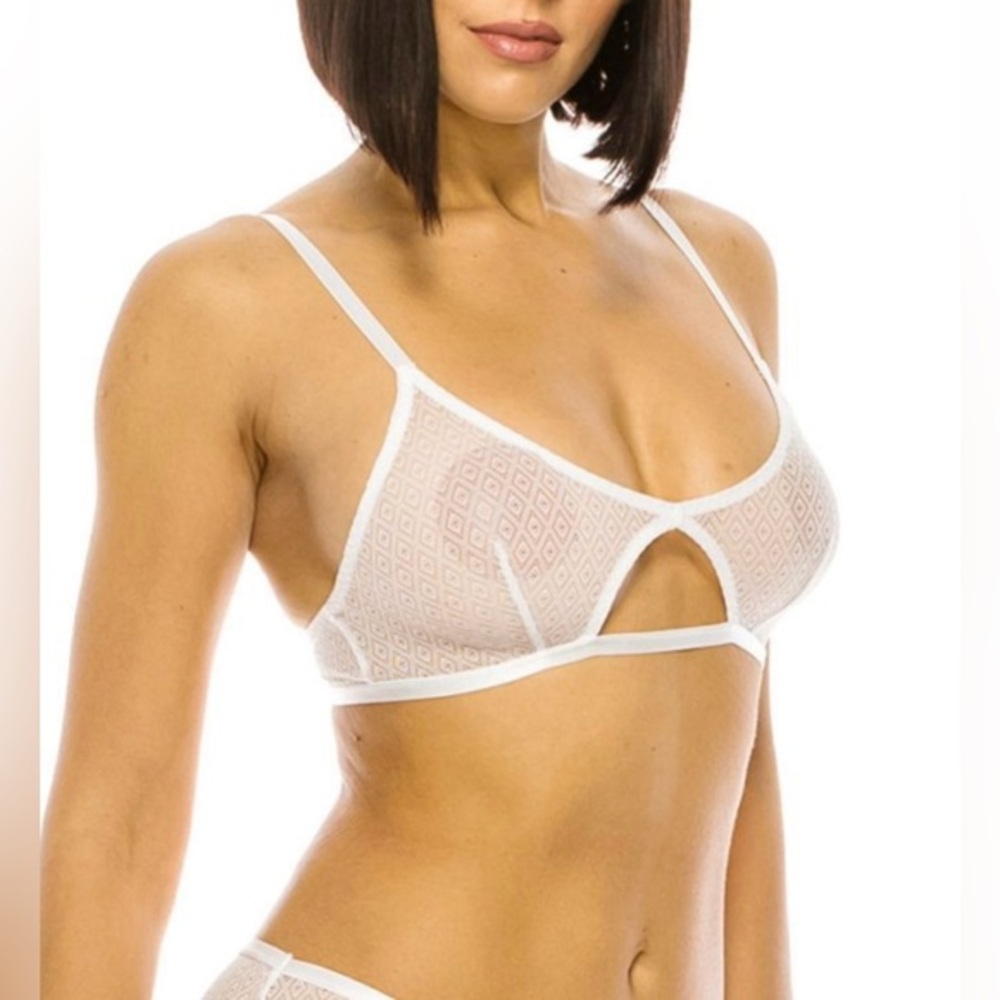 NWT White Lace Bralette